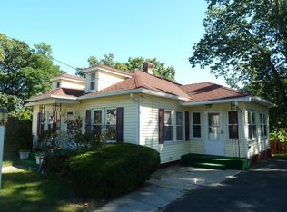 6 9th St, Leominster, MA 01453