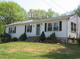 16 Klein Dr, Prospect, CT 06712