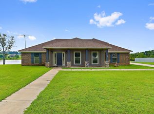 138 Susan Cooley Rd, Lucedale, MS 39452