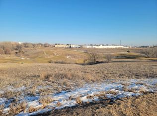 13 Wedgewood Dr, Mccook, NE 69001