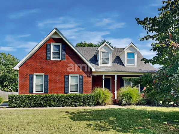 1714 Bridget Dr, Murfreesboro, TN 37129