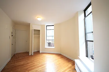 Rented by Kings Court Real Estate