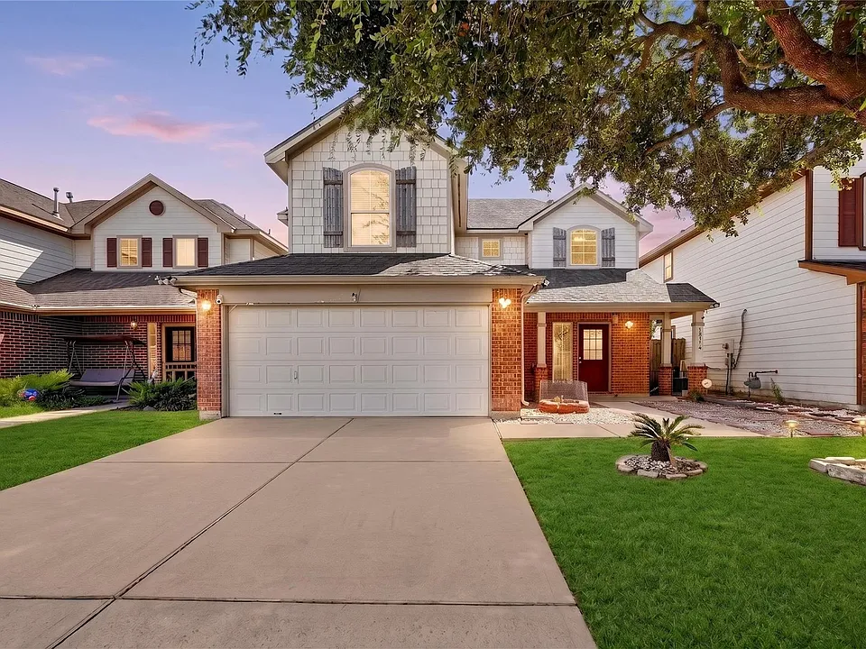 14919 Gray Ridge Dr