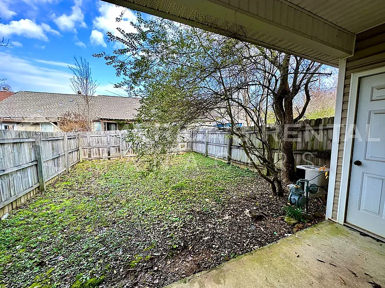 165 Rocky Ridge Dr — Photo 16