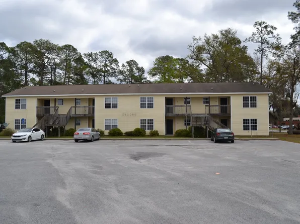 101 Hall St, Hinesville, GA