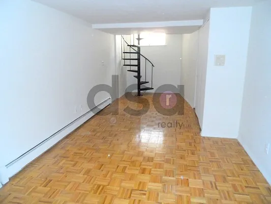 Rented by DSA Realty | media 21