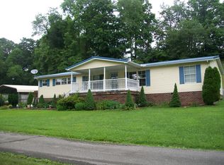 906 Kentucky Rd, Summersville, WV 26651