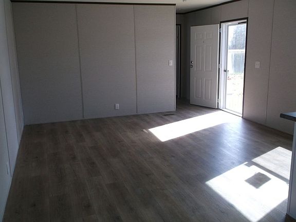 2nd image of 220 Dove Rd #24