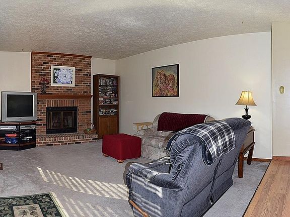 5th image of 7635 Baywood Dr S