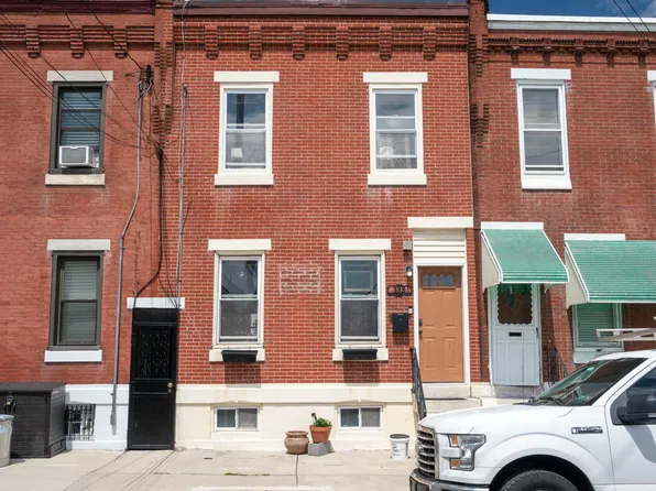 133 Moore St, Philadelphia, PA 19148