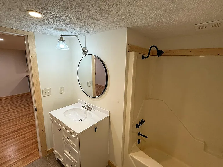 252 Wilcox Dr — Photo 9