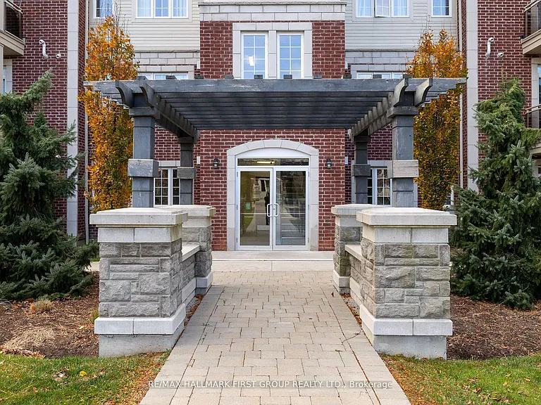 84 Aspen Springs Dr #201 — Photo 4