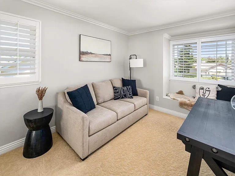 23621 Dunsmore Ln — Photo 32