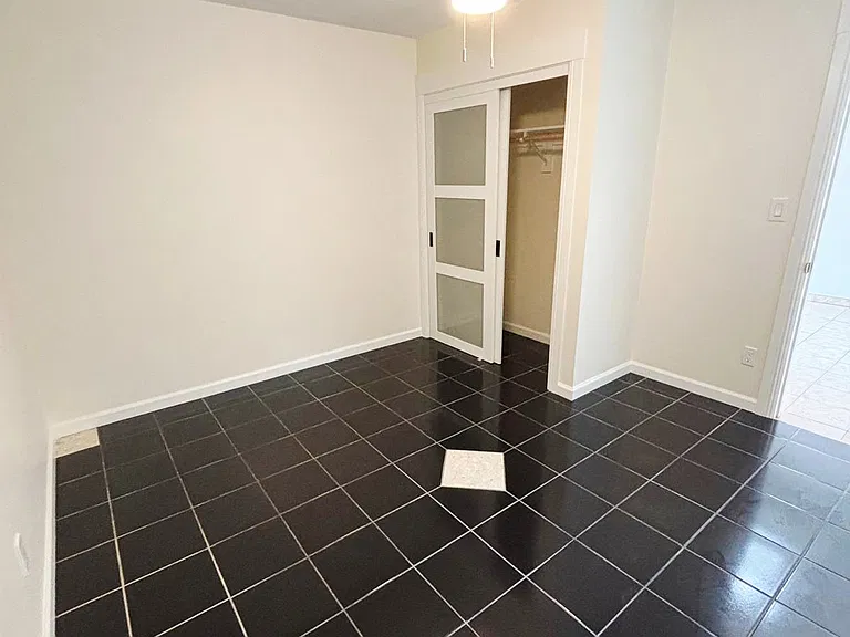 823 Apgar St — Photo 8