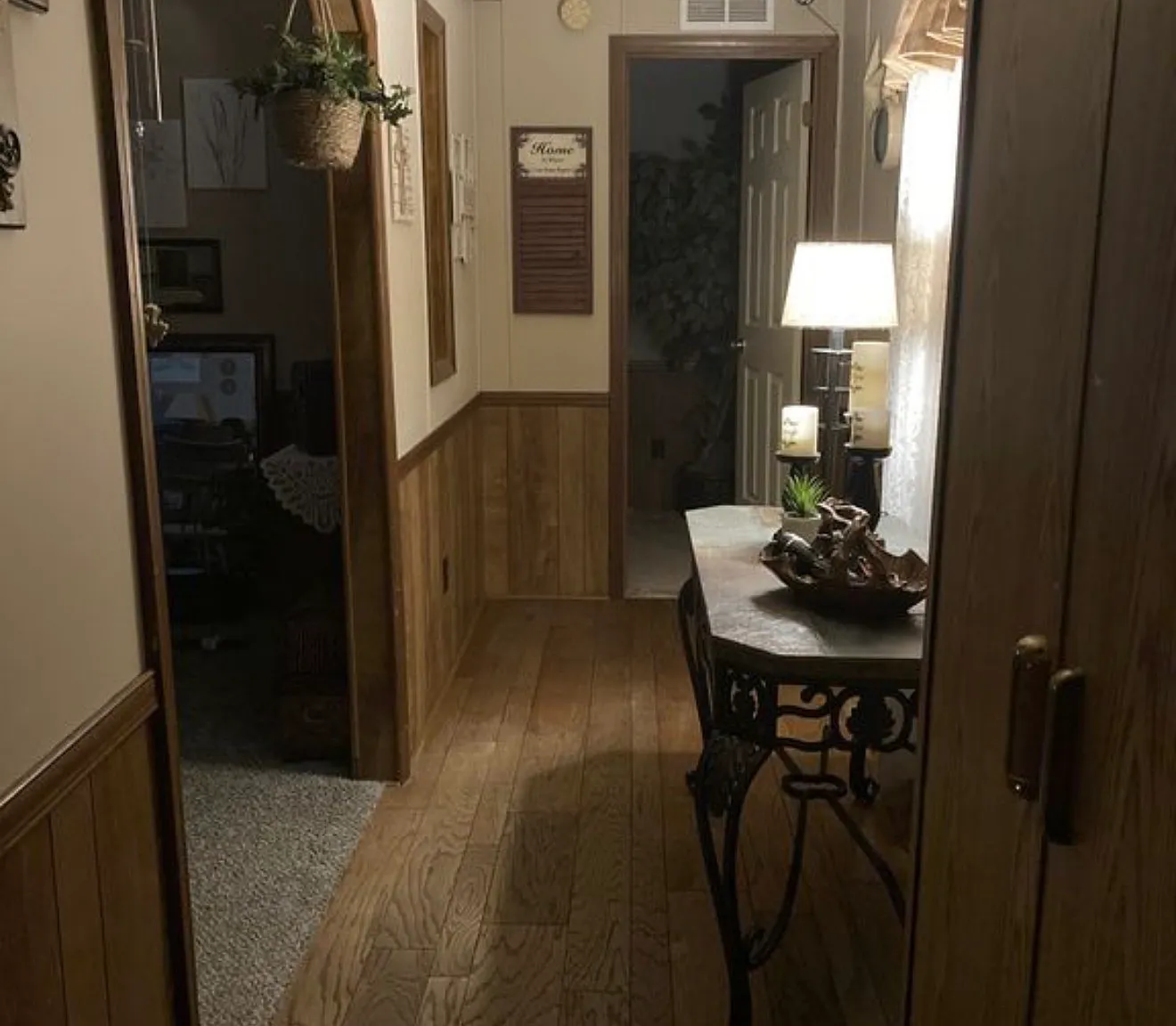 3 bed, 1275 sqft, $1,800 — Photo 4