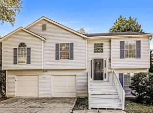 3481 Oak Leaf Ct, Rex, GA 30273