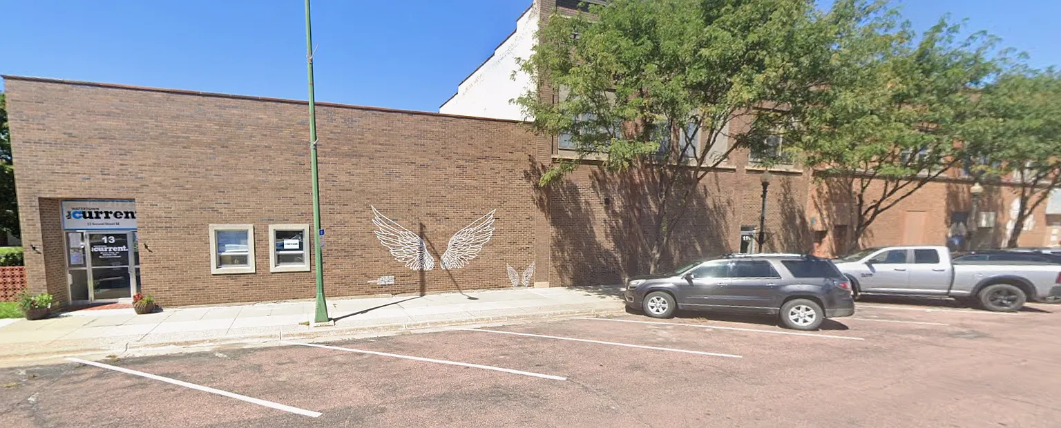 11 1/2 2nd Street Southeast — Photo 1
