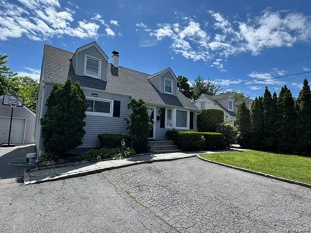 277 Jackson Ave — Photo 24