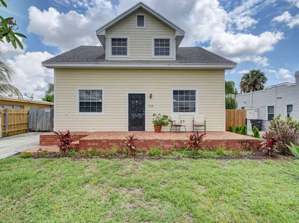 725 Selkirk Street, West Palm Beach, FL 33405