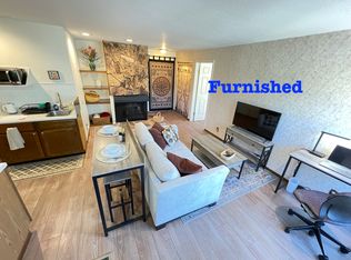 139 Park Blvd #B, Millbrae, CA 94030