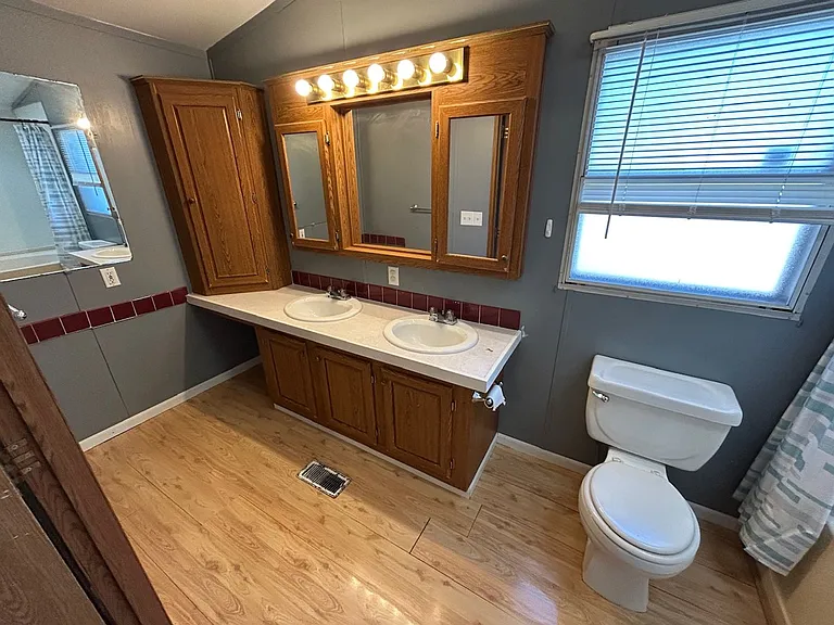 124 Opal Dr — Photo 25
