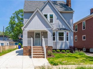 17721 Ingleside Rd, Cleveland, OH 44119