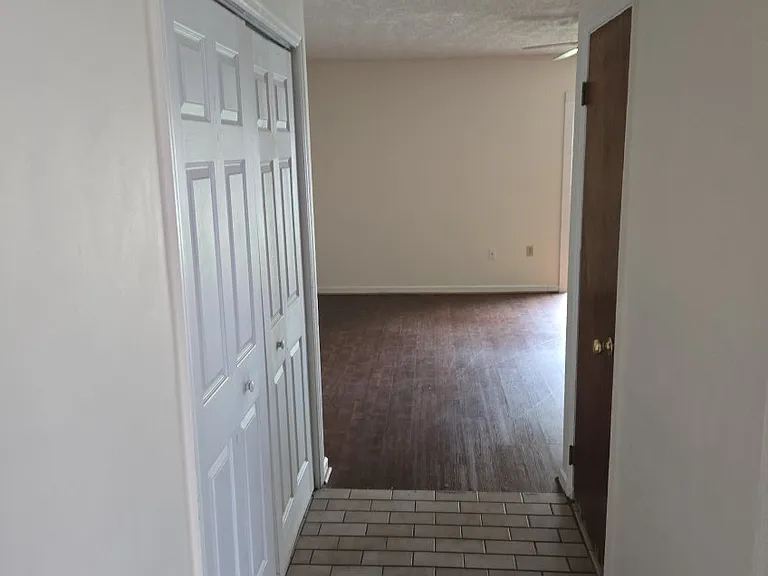 1045 Keith Dr #A — Photo 11