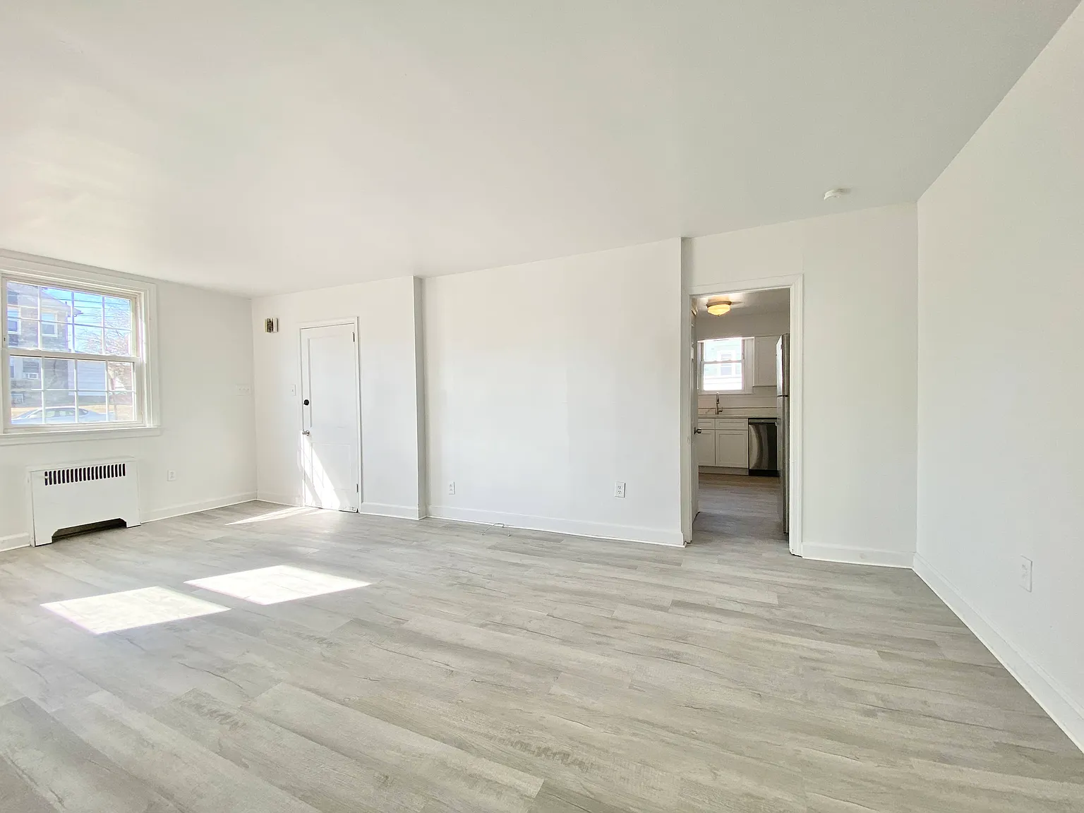 2 bed, 1768 sqft, $2,250 — Photo 4