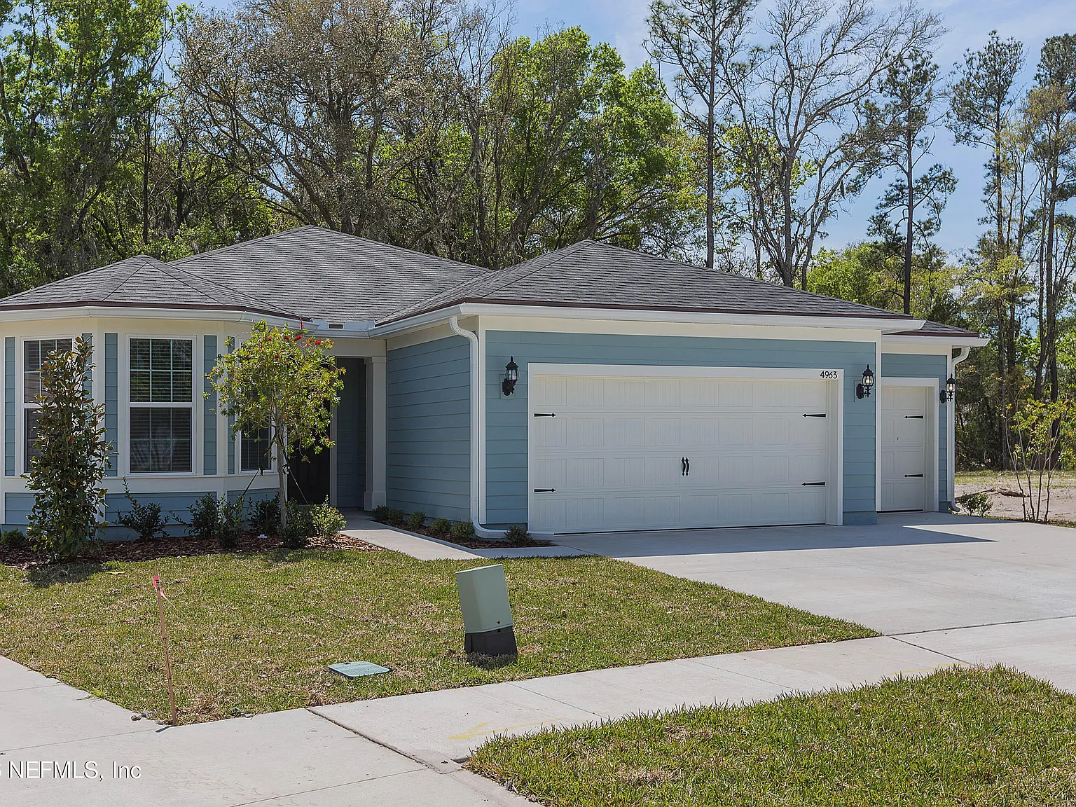4 bed, 3.0 bath, 2177 sqft, $2,900 — Photo 2
