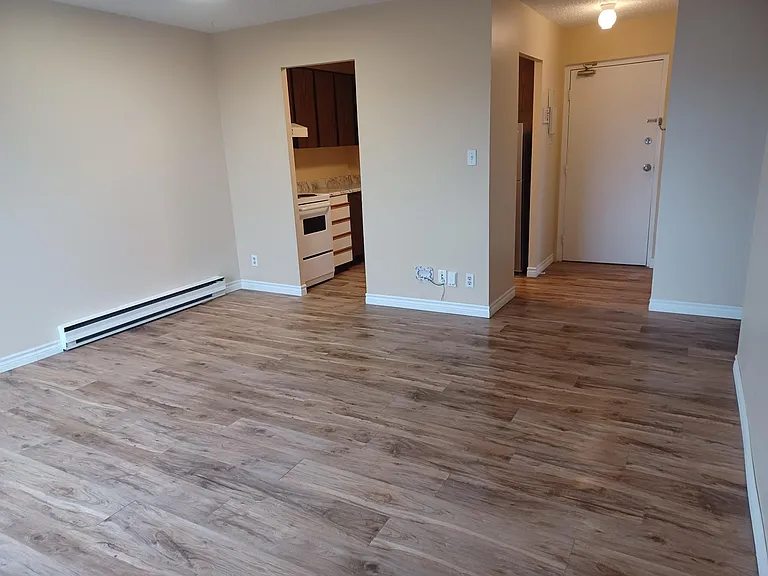 1548 Kelly Lake Rd #14 — Photo 6