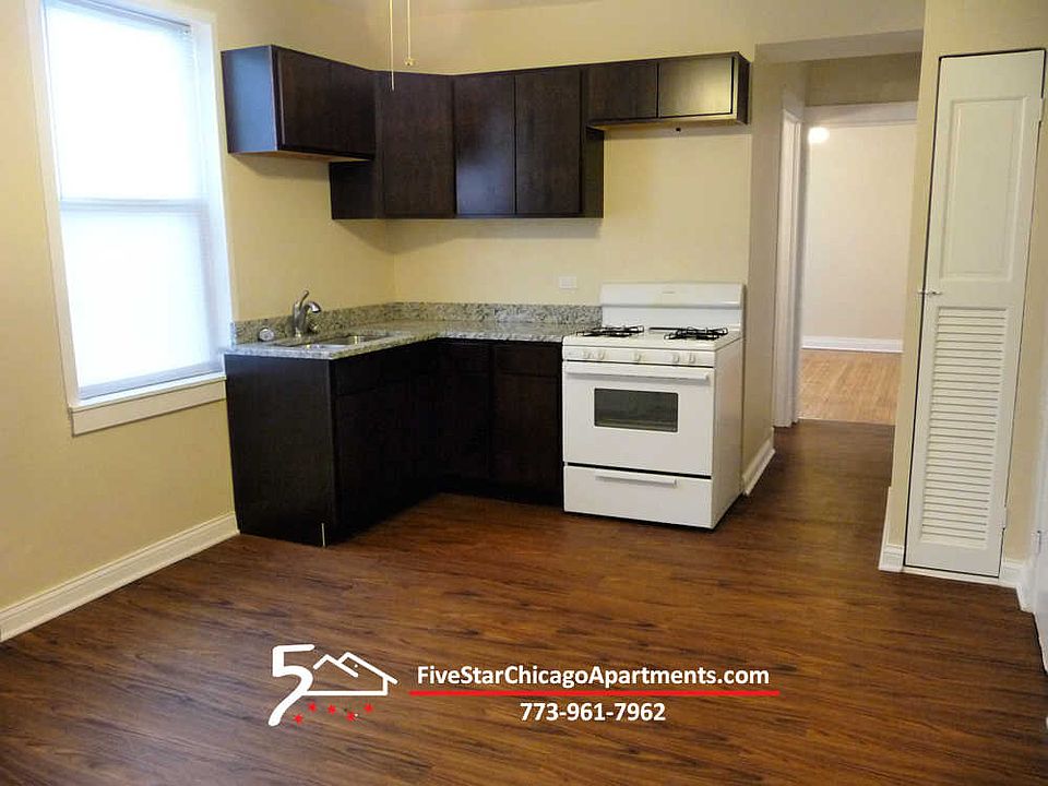 1st image of 3552 W Belmont Ave Suite 1R