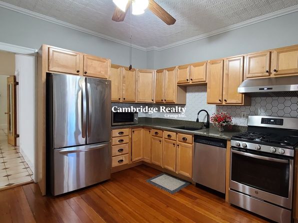 49 Temple St #1T