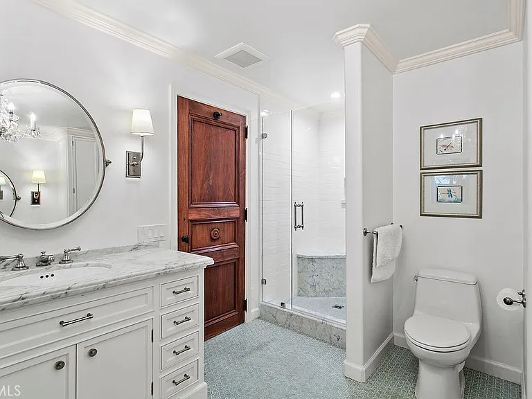 1010 Emerald Bay — Photo 54