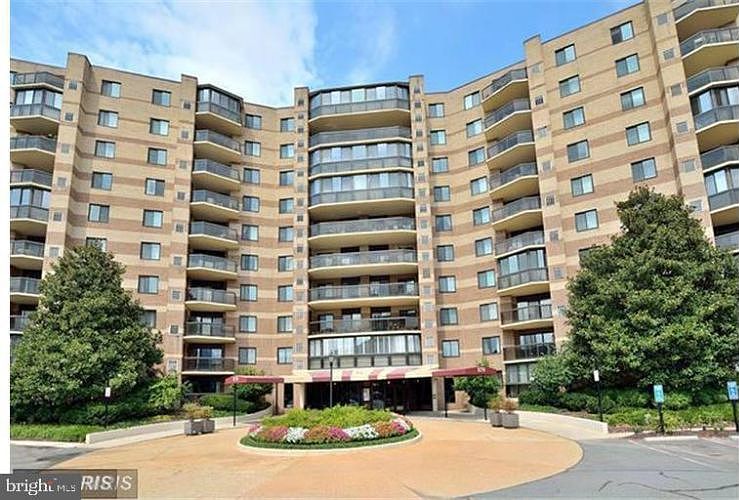 1st image of 8380 Greensboro Dr APT 808