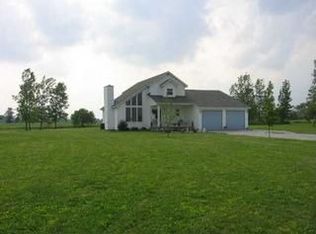 12069 Commercial Point Rd, Ashville, OH 43103