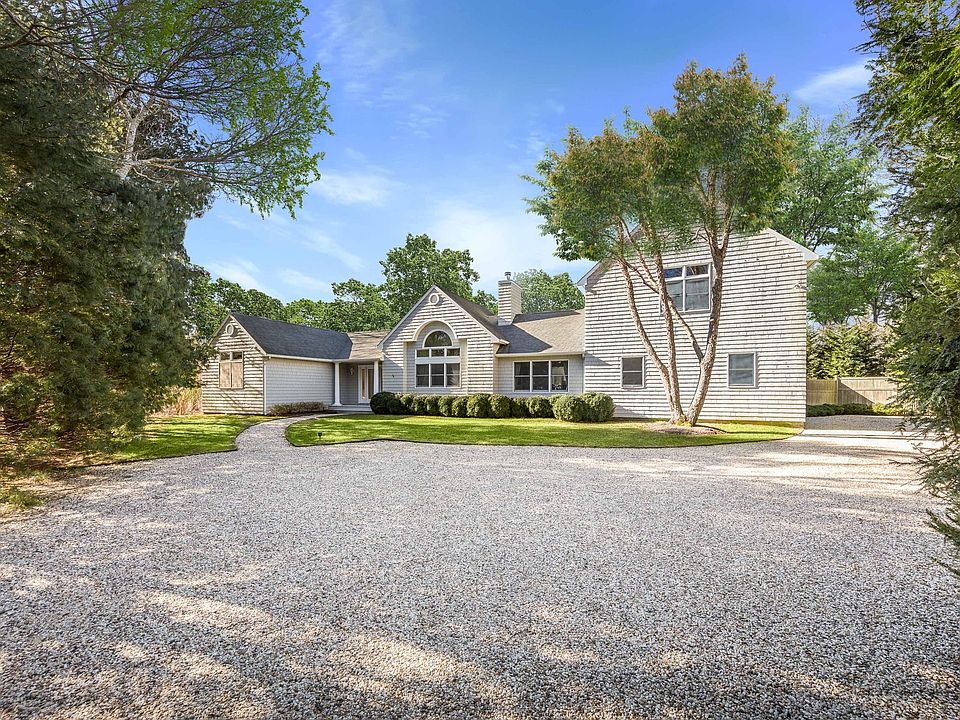 1st image of 21 Fetlock Dr