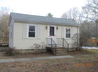 3 Town Forest Rd, Merrimac, MA 01860