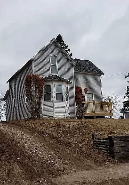 1st image of 618 E Stanton St