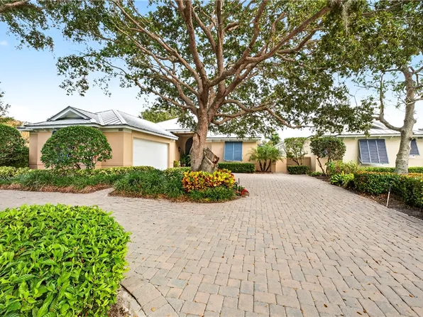 110 Estuary Dr, Indian River Shores, FL 32963