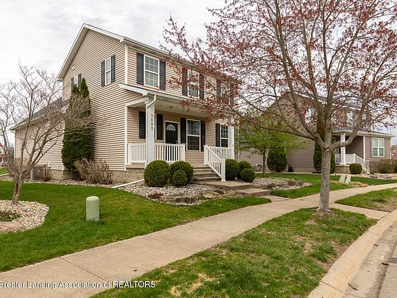 3rd image of 2682 Elderberry Dr