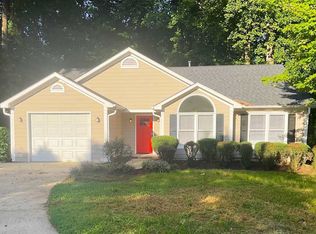 7109 Thatcher Ct, Charlotte, NC 28262