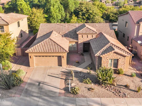 884 W WHITTEN Street, Chandler, AZ 85225