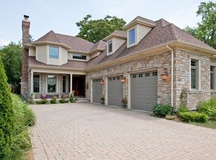 4057 Glendenning Rd, Downers Grove, IL 60515