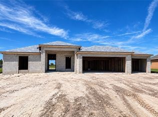 1318 Nelson Rd N, Cape Coral, FL 33993