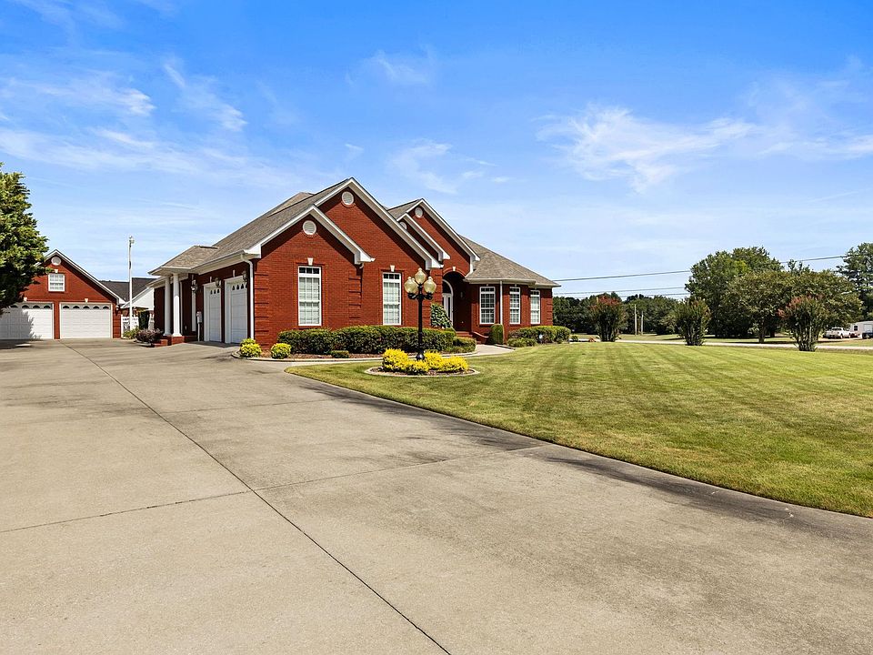 16 Woodfern Dr, Killen, AL 35645 MLS 512801 Zillow