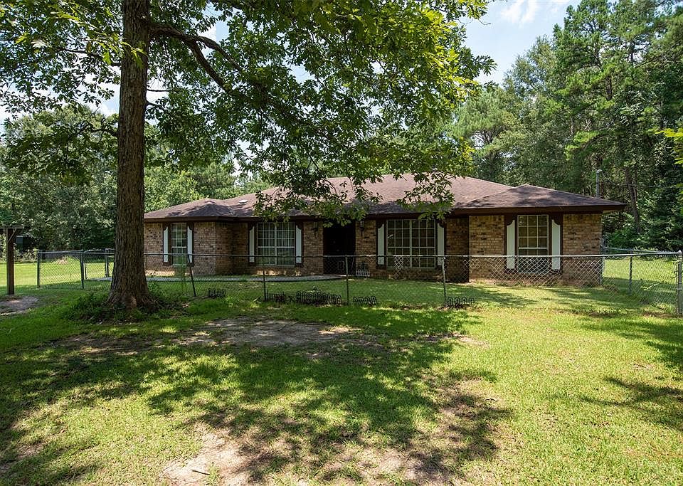 1st image of 852 County Road 1860