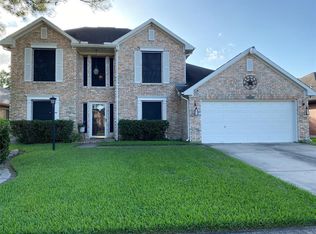 1109 Glencrest Dr, La Porte, TX 77571