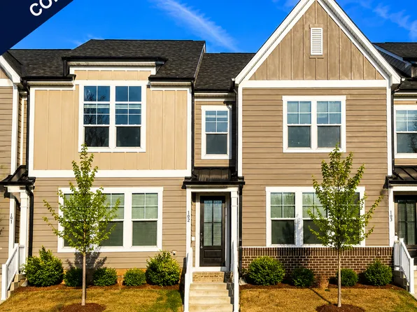 137 Carriage Club Dr, Mooresville, NC