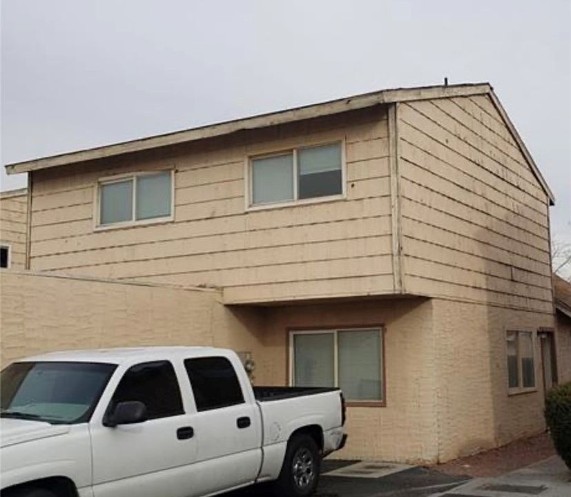 1st image of 5126 Golden Ln APT A