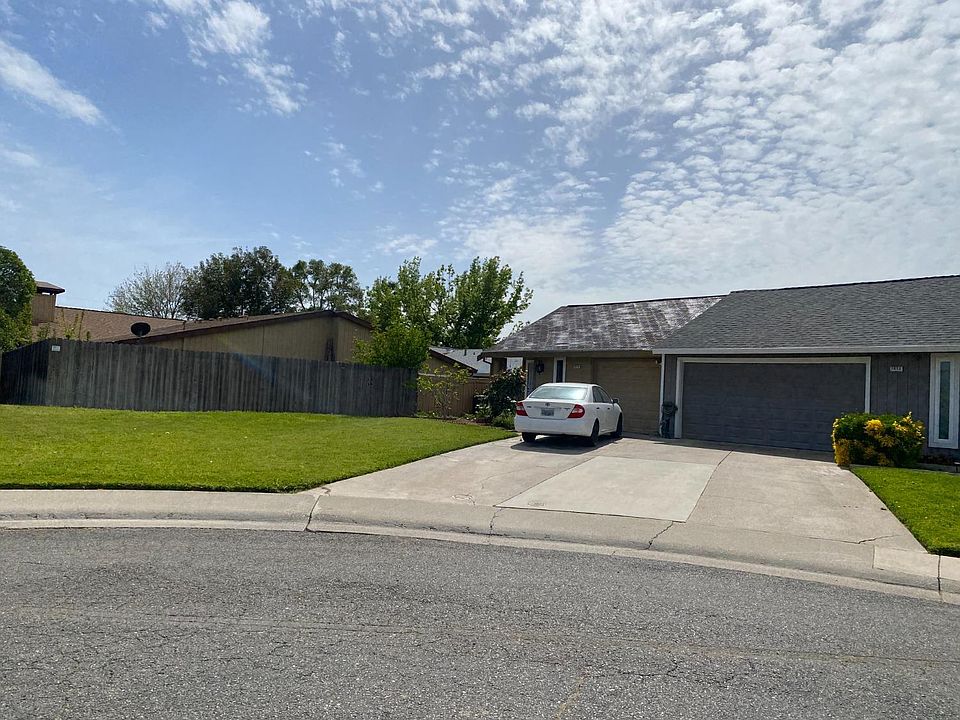 1st image of 7674 E Canyon Woods Ct
